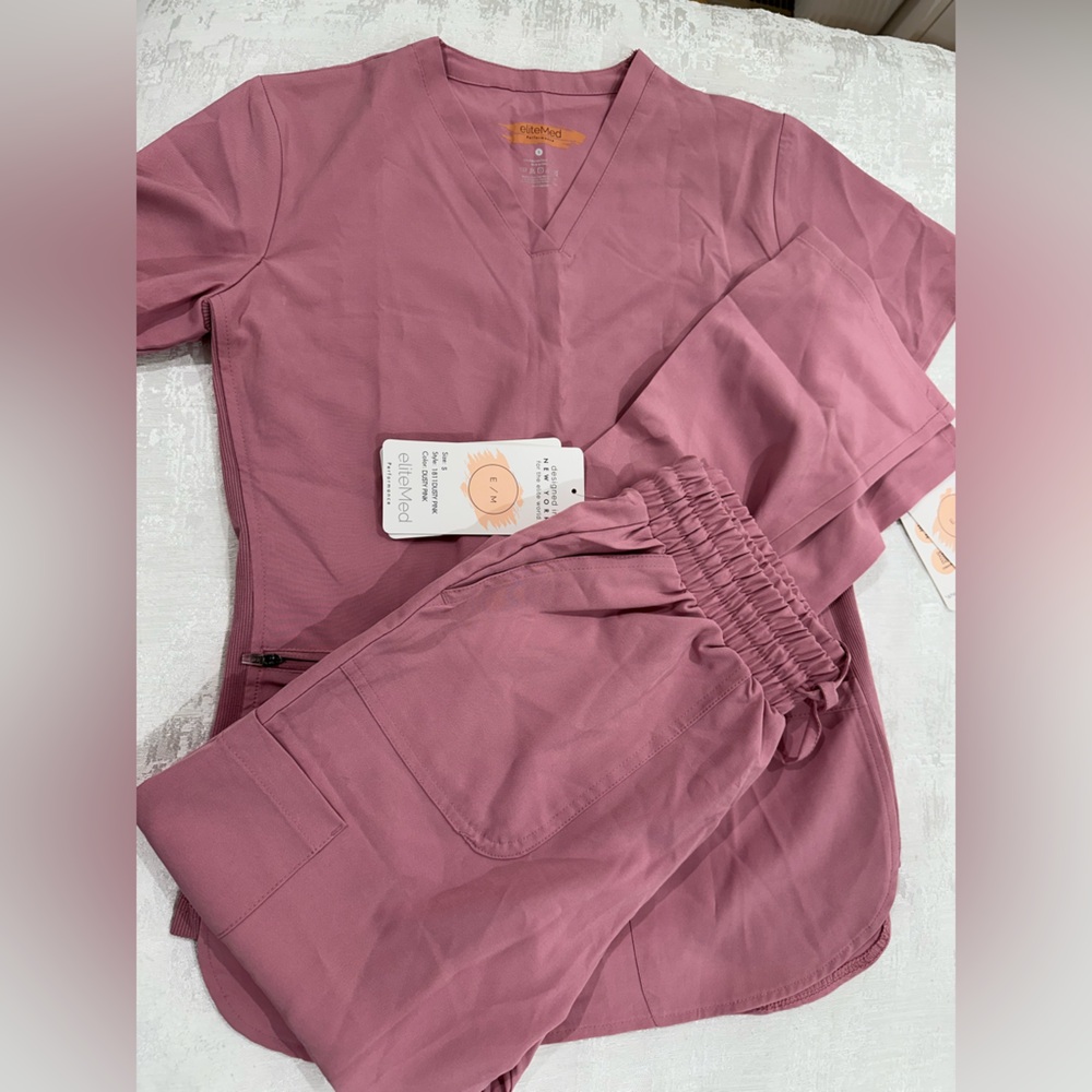 Cherokee Women's Mauve Scrub Set
